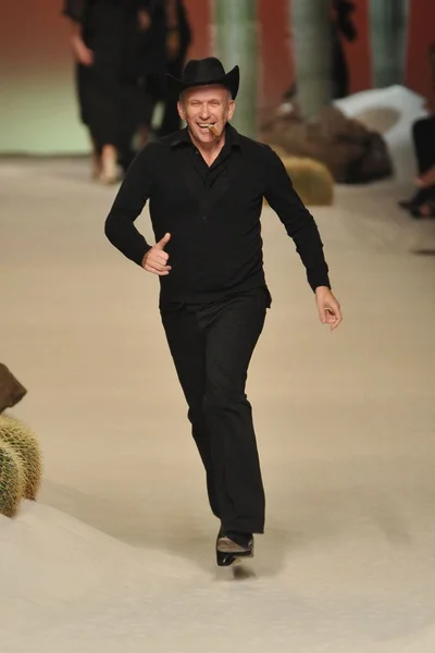 Look 51